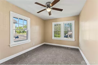 212 E Beechwood Avenue, Dayton, OH 45405 - Photo 25