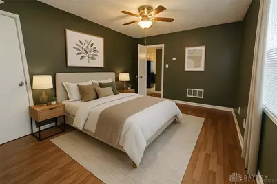 25 E Siebenthaler Avenue, Dayton, OH 45405 - Photo 3