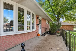 5062 Nielson Ct, Dayton, OH 45424 - Photo 9