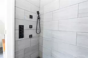 9439 Grimsley Rd, Leesburg, OH 45135 - Photo 17