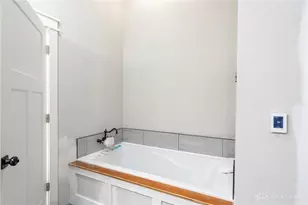 9439 Grimsley Rd, Leesburg, OH 45135 - Photo 15