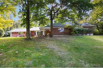 100 E Thruston Boulevard, Oakwood, OH 45409 - Photo 37