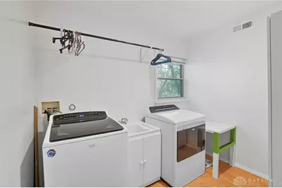 100 E Thruston Boulevard, Oakwood, OH 45409 - Photo 29