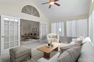 4704 Cobblestone Dr, Tipp City, OH 45371 - Photo 7