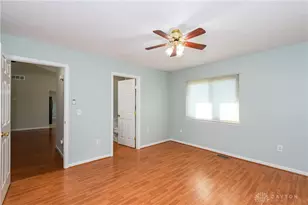 2046 Brandy Mill Ln, Dayton, OH 45459 - Photo 9
