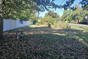 1045 S Linden Ave, Miamisburg, OH 45342 - Photo 11