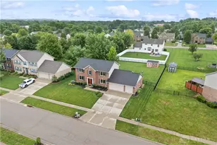 9195 Glenridge Blvd, Clearcreek Twp, OH 45458 - Photo 5