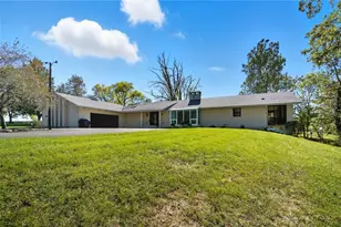 573 Arlington Rd, Brookville, OH 45309 - Photo 7