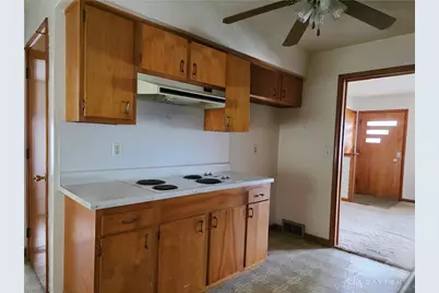 428 E Cottage Avenue, Dayton, OH 45449 - Photo 11