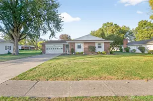 322 Cole Dr, Wapakoneta, OH 45895 - Photo 3