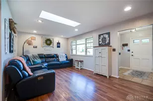 3072 Leonora Dr, Dayton, OH 45420 - Photo 7