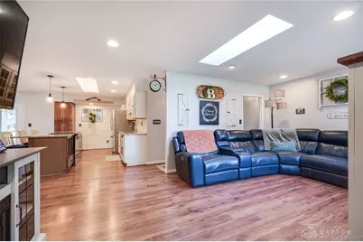 3072 Leonora Drive, Dayton, OH 45420 - Photo 5