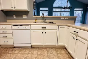 31 McCullough Dr, Springboro, OH 45066 - Photo 9