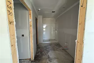 209 Lightfoot Ct, New Carlisle, OH 45344 - Photo 7