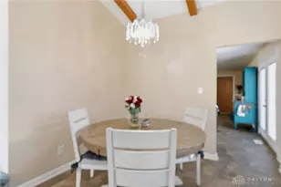 2386 E Rahn Rd, Dayton, OH 45440 - Photo 15