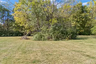 5834 Lake Ave, Greenville, OH 45331 - Photo 9