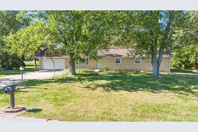 5834 Lake Avenue, Greenville, OH 45331 - Photo 5