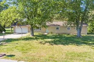 5834 Lake Ave, Greenville, OH 45331 - Photo 5