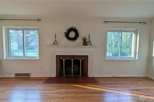 1125 Laurelwood Rd, Kettering, OH 45409 - Photo 9