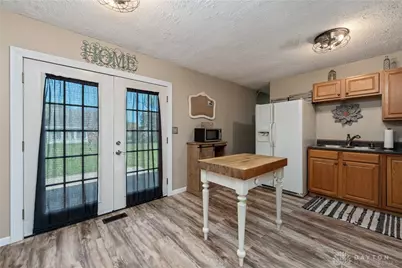 219 Kansas Drive, Xenia, OH 45385 - Photo 15