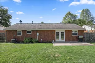 219 Kansas Dr, Xenia, OH 45385 - Photo 9