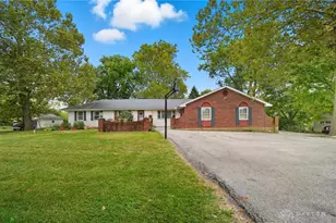 8375 Peters Pike, Dayton, OH 45414 - Photo 3