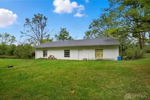 8375 Peters Pike, Dayton, OH 45414 - Photo 39