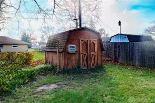 325 Beechgrove Dr, Englewood, OH 45322 - Photo 47