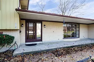 325 Beechgrove Dr, Englewood, OH 45322 - Photo 3