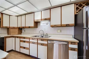 325 Beechgrove Dr, Englewood, OH 45322 - Photo 19