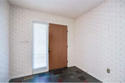 325 Beechgrove Drive, Englewood, OH 45322 - Photo 5