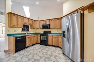 827 Shaney Ln, Brookville, OH 45309 - Photo 19