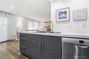 2542 Valais Ct, Dayton, OH 45458 - Photo 25