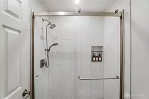 2542 Valais Ct, Dayton, OH 45458 - Photo 13