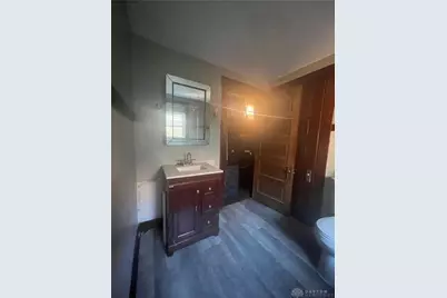 106 E Hudson Avenue, Dayton, OH 45405 - Photo 11