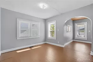 240 E College, Springfield, OH 45503 - Photo 9