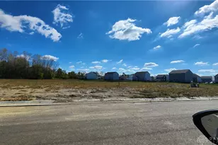 3080 Canvasback Ct, Franklin Twp, OH 45005 - Photo 5