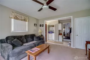 1556 Selkirk Rd, Dayton, OH 45432 - Photo 15