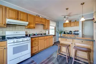 1556 Selkirk Rd, Dayton, OH 45432 - Photo 9