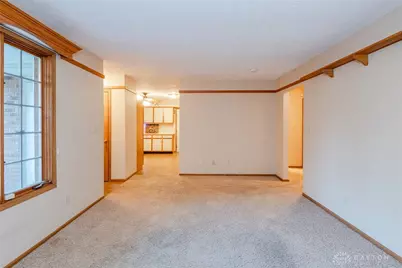 6686 Oakwood Lane, Dayton, OH 45424 - Photo 9