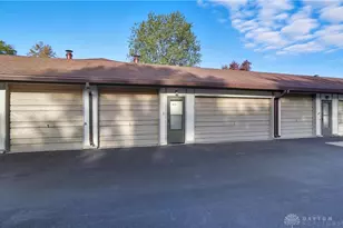 826 Pine Needles Dr, Dayton, OH 45458 - Photo 37