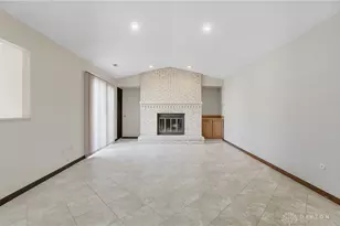 826 Pine Needles Dr, Dayton, OH 45458 - Photo 7