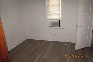 4242 Pleasant View Ave, Dayton, OH 45420 - Photo 7