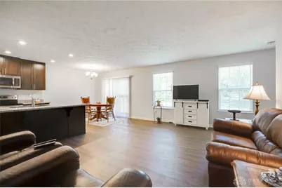 316 Warm Springs Drive, Fairborn, OH 45324 - Photo 7