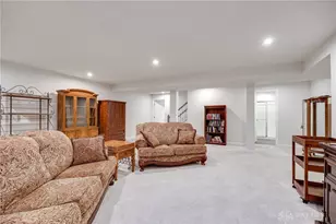 316 Warm Springs Dr, Fairborn, OH 45324 - Photo 37