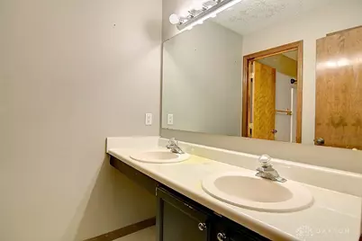 9634 Sage Meadow Court, Centerville, OH 45458 - Photo 19