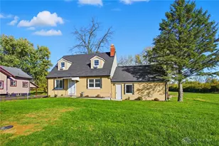 2512 Harshman Rd, Dayton, OH 45424 - Photo 3