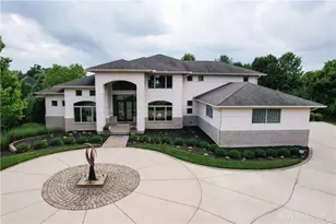 1029 Staylit Ct, Bellbrook, OH 45305 - Photo 1