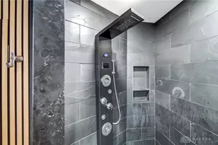 208 W Monument Ave, Dayton, OH 45402 - Photo 51