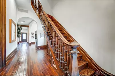 208 W Monument Avenue, Dayton, OH 45402 - Photo 13